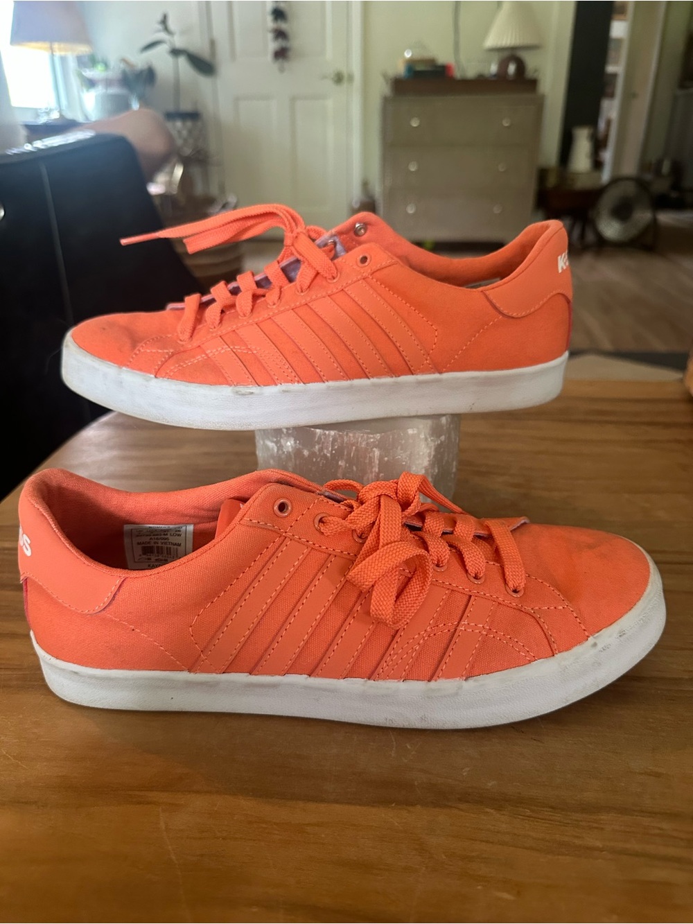 K-Swiss Orange sorbet Lace-Up Low-Top Sneakers size 9.